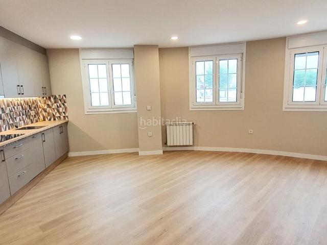 Planta baja en venta en Tapia de Casariego. BAJO EXTERIOR COMPLETAMENTE REFORMADO EN TAPIA DE CASARIEGO 2 PLAZAS DE GARAJE INCLUIDAS. Plantas bajas Tapia de.
