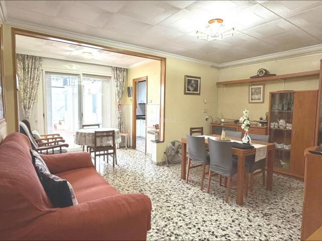 Planta baja en venta en Terrassa, Cementiri Vell. FANTASTICA PLANTA BAJA JUNTO A VAPOR UNIVERSITARI. Plantas bajas.