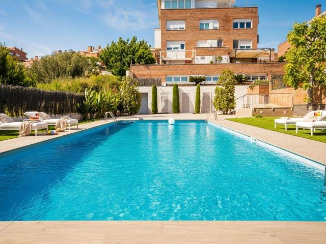 Planta baja en Venta en Tiana