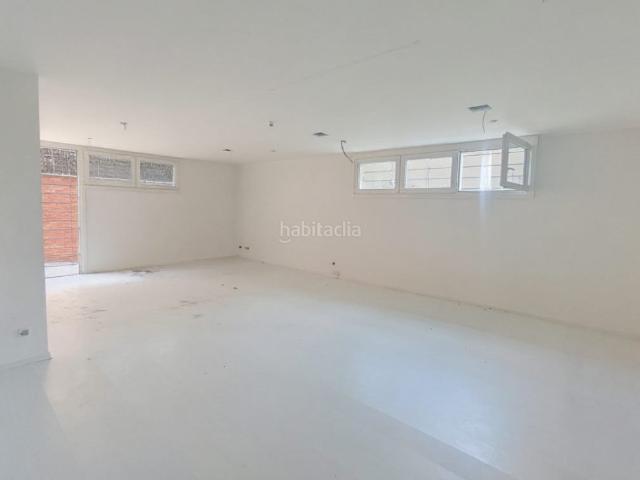 Planta baja en venta en Tiana. Máxima calidad de vida a 20 minutos de Barcelona. Plantas bajas.