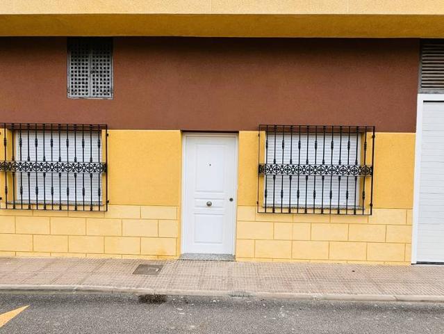 Planta baja en Venta en Totana