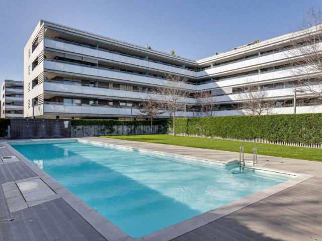 Planta baja en Venta en Turó de Can Mates
