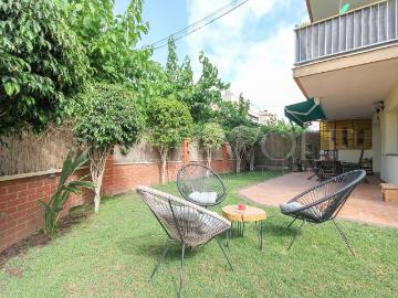 Planta baja en venta en Vilanova i la Geltrú, Prat de Vilanova Costa Dorada. JARDÍN DEL EDÉN. Plantas bajas Vilanova i la.