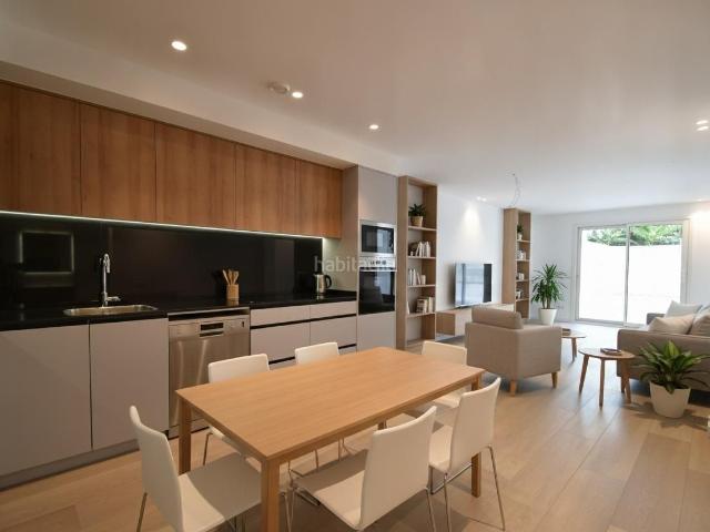 Planta baja en venta en Vilanova i la Geltrú, Sant Joan Costa Dorada. Única! Planta baja de obra nueva en el centro con espectacular patio de 77m2. Plantas bajas Vilanova i la.