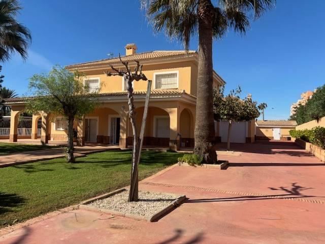 Planta baja en Venta en Zona Galúa Calnegre