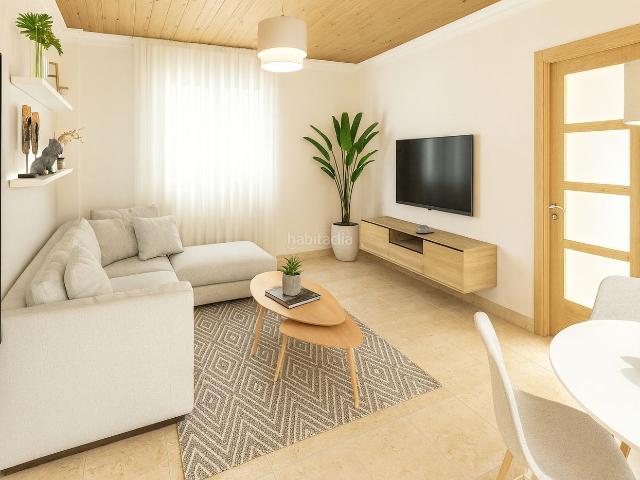 Planta baja en venta en Albocàsser. Plantas bajas.