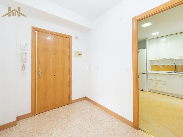Planta baja en venta en Alcobendas, Centro. Piso en venta en Avenida de España. Plantas bajas.