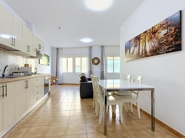 Planta baja en venta en Arrecife, Argana Alta Maneje. PLANTA BAJA 3 HABITACIONES 2 BAÑOS. Plantas bajas.