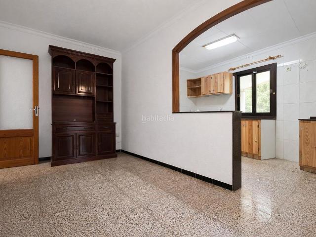 Planta baja en venta en Baleares Inca, Son Amonda Reis Catòlics. Planta baja con patio y garaje en Son Amonda Espacio, luz y gran potencial en Inca. Plantas bajas.