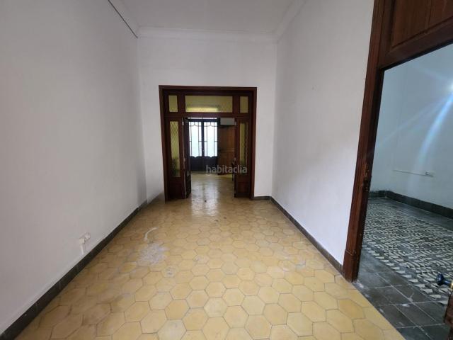 Planta baja en venta en Baleares Manacor, Manacor Centre. Planta baja con entrada independiente, patio y sótano en Manacor. Plantas bajas.