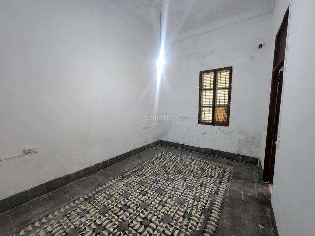 Planta baja en venta en Baleares Manacor, Manacor Centre. Planta baja con entrada independiente, patio y sótano en Manacor. Plantas bajas.