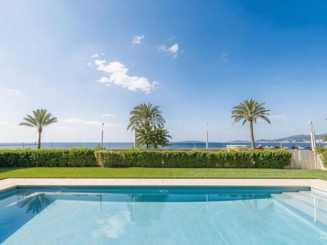 Planta baja en venta en Baleares Palma de Mallorca, Ciudad Jardín. Vistas al mar y estilo de vida apartamento en primera línea de playa. Plantas bajas Palma de.