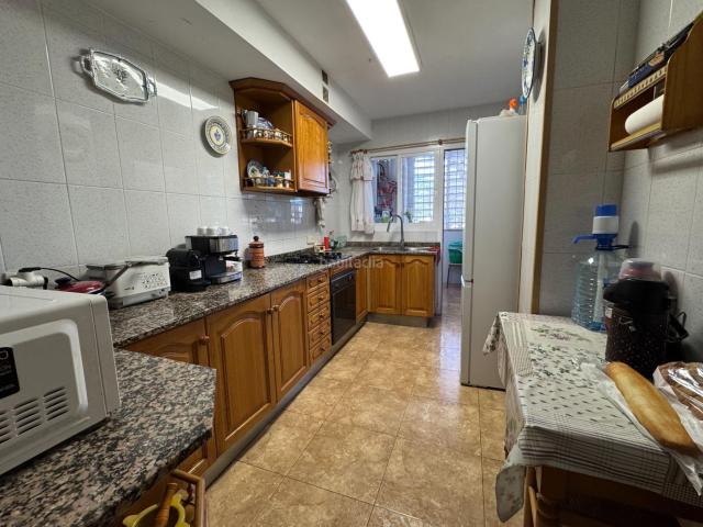 Planta baja en venta en Baleares Palma de Mallorca, Es Rafal Vell. BONITA PLANTA BAJA DE 3 DORMITORIOS, DOS TERRAZAS DE 75 M2 Y 18 M2, PLAZA DE APARCAMIENTO Y TRASTERO. Plantas bajas Palma de.