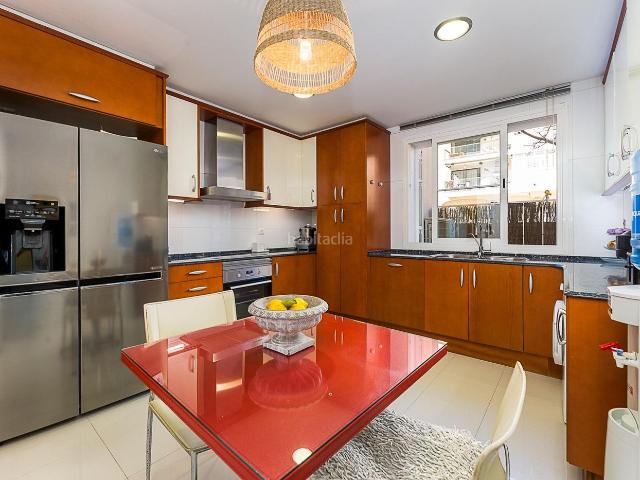 Planta baja en venta en Baleares Palma de Mallorca, Son Xigala. PLANTA BAJA EN LA ZONA CIDELOS ALMENDROS PRECIOSA Y TRANQUILA CON TERRAZA Y JARDÍN. Plantas bajas Palma de.