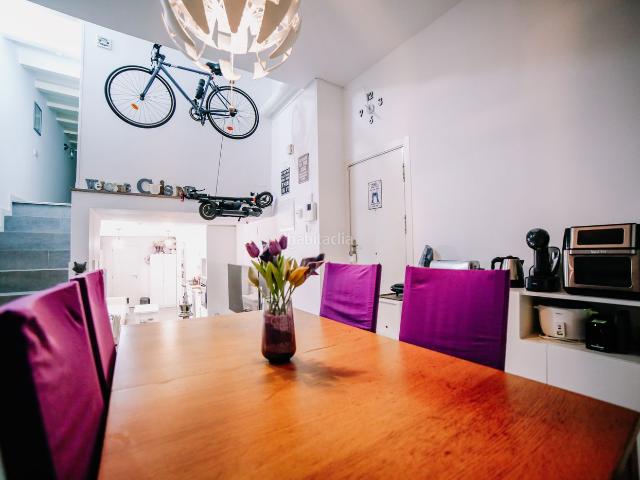 Planta baja en venta en Barcelona, El Camp de l´Arpa del Clot. LOFT DÚPLEX EN CAMP DE LARPA DEL CLOT. Plantas bajas.
