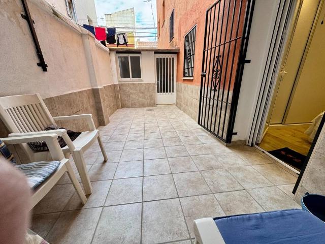Planta baja en Venta en Barrio de Zaidín