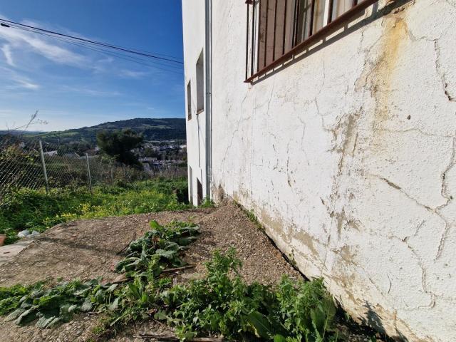 Planta baja en venta en Bosque El. VENTA PISO PLANTA BAJA Y ESTUDIO EN BRUTO. EL BOSQUE. Plantas bajas Bosque.