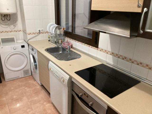 Planta baja en venta en Burguillos de Toledo. PISO EN BURGUILLOS DE TOLEDO CON 2 PLAZAS DE GARAJE. Plantas bajas Burguillos de.