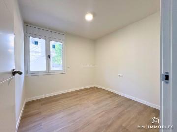 Planta baja en venta en Canovelles. PLANTA BAIXA EN VENDA A CAN PALOTS CANOVELLES. Plantas bajas.