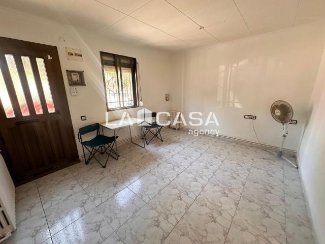 Planta baja en venta en Canovelles. Plantas bajas.