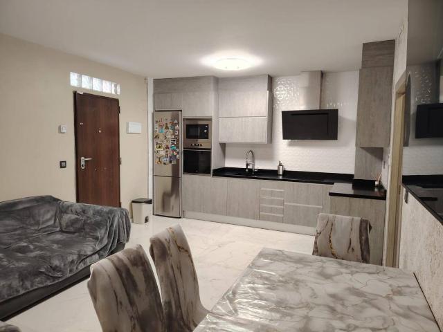 Planta baja en Venta en Casco Antiguo