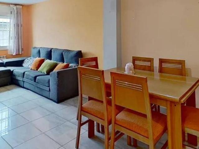 Planta baja en Venta en Centre