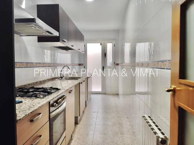 Planta baja en Venta en Cerdanyola Nord