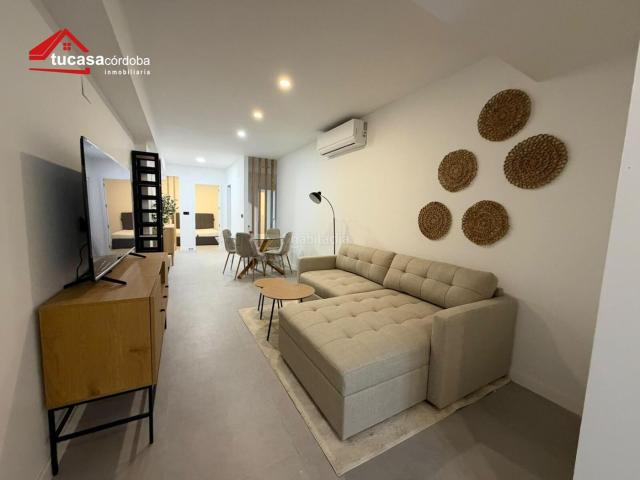 Planta baja en venta en Córdoba, Huerta de la Reina Trassierra. PLANTA BAJA DE OBRA NUEVA DE 66,92 m2 EN ZONA RENFE ESTACIÓN TOTALMENTE AMUEBLADO MÁXIMA ACCESIBILIDAD Y ALTA RENTABILIDAD JUNT.