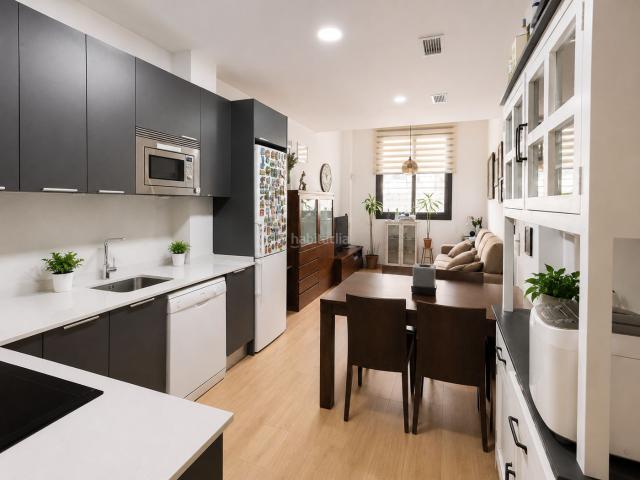 Planta baja en venta en Cornellà de Llobregat, Centre. Fantástica planta baja en Cornellà centre. Plantas bajas Cornellà de.
