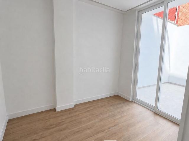 Planta baja en venta en Cornellà de Llobregat, Centre. Planta Baja en venta en Centro, 2 dormitorios. Plantas bajas Cornellà de.