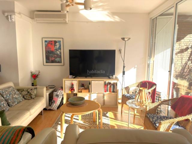 Planta baja en venta en Cubelles, Maritim. PL. BAJA ESQUINERA TOTALM. REFORMADA MUY SOLEADA AL LADO DEL MAR. Plantas bajas.