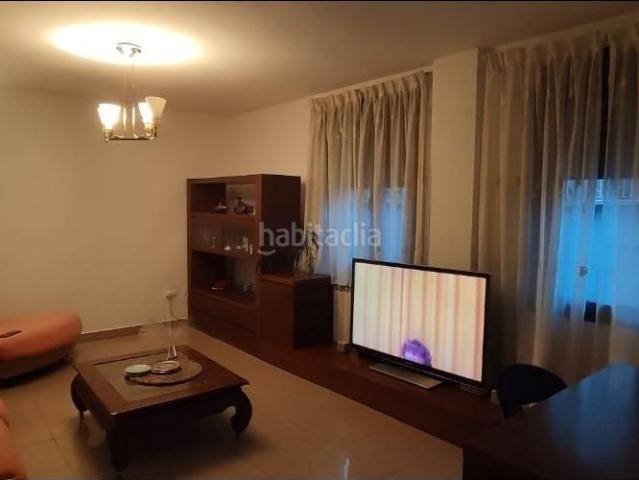 Planta baja en venta en Daimiel. SE VENDE BAJO EN DAIMIEL EN ZONA CENTRO! COMPLETAMENTE AMUEBLADO!. Plantas bajas.