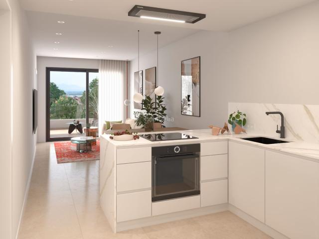 Planta baja en venta en Elche Elx, La Marina. Vivienda en planta baja con terraza y jardín Residencial El Pinet Beach II. Plantas bajas Elche.