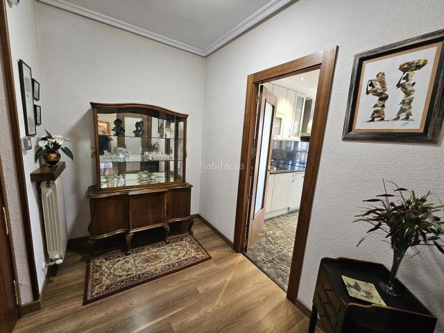 Planta baja en venta en Estella Lizarra. Exclusiva vivienda con una impresionante terraza. Plantas bajas Estella.
