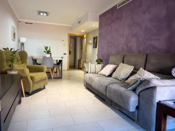 Planta baja en venta en Franqueses del Vallès Les. Amplia Planta Baja con Terraza Privada y Oportunidad de Negocio en Les Franqueses del Vallès. Plantas bajas Franqueses del Vallès.