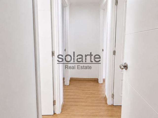 Piso en venta en Hospitalet de Llobregat L´, Bellvitge. Piso reformado de 3 habitaciones en Bellvitge. Pisos Hospitalet de Llobregat.