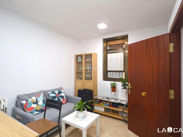 Planta baja en venta en Hospitalet de Llobregat L´, Collblanc. Planta baja Calle GRANER DE, LHOSPITALET DE LLOBREGAT. Plantas bajas Hospitalet de Llobregat.