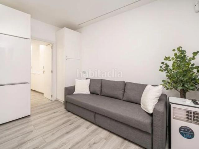 Planta baja en venta en Hospitalet de Llobregat L´, La Torrassa. ¡PISO CERCA DEL PARQUE Y EL METRO!. Plantas bajas Hospitalet de Llobregat.