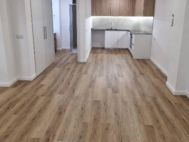 Planta baja en Venta en La Llagosta