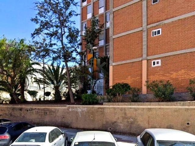 Planta baja en Venta en Los Gladiolos