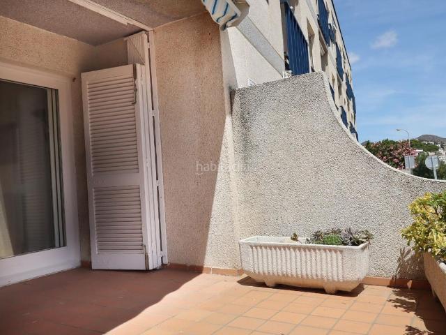 Planta baja en venta en Llançà, El Port Costa Brava. Apartamento a 300m de la playa en Sant Carles. Plantas bajas.