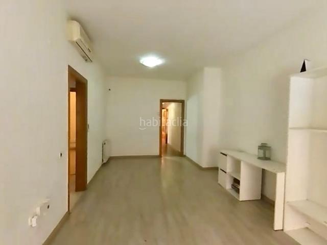 Planta baja en venta en Matadepera. Piso de 81 de 3h en pleno centro. Plantas bajas.