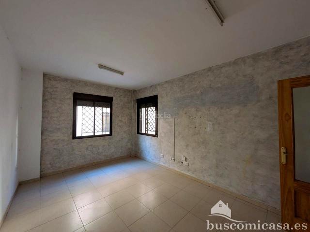 Planta baja en venta en Mengíbar. Vivienda en planta baja trastero de 50m. Plantas bajas.