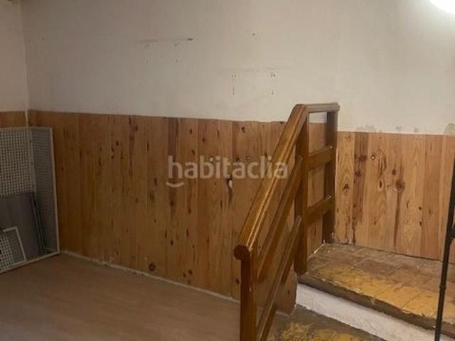 Planta baja en venta en Montesquiu. oportunitat a Montesquiu BAIXOS DE 4 HAB AMB JARDÍ DE 80 M2. Plantas bajas.