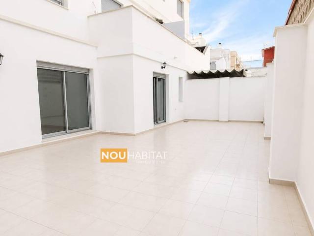 Planta baja en Venta en Montserrat