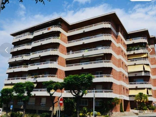 Planta baja en Venta en Nou Eixample Nord