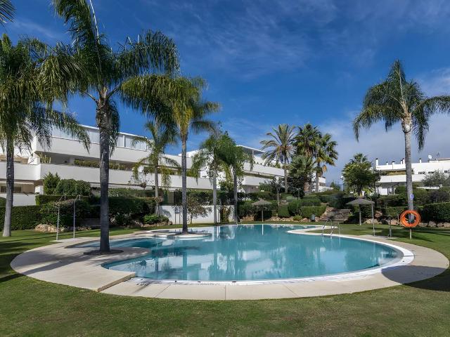 Planta baja en Venta en Nueva Andalucía centro