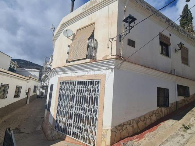 Planta baja en venta en Ohanes. Piso bajo en Ohanes. Plantas bajas.