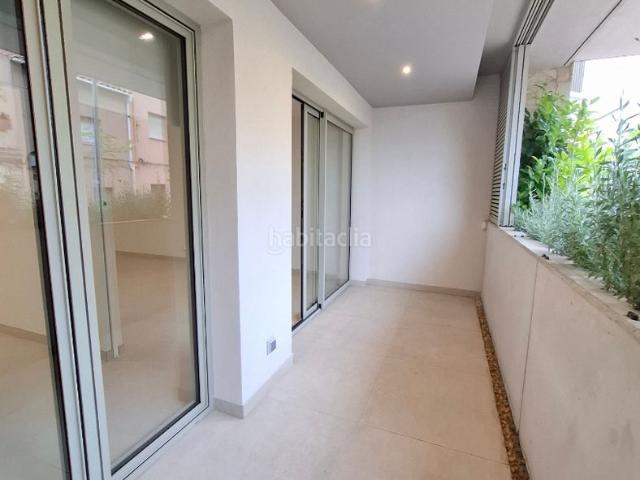 Planta baja en venta en Palamós, Platja Gran Costa Brava. A estrenar con materiales y acabados de lujo, a 1 minuto de la Platja Gran de Palamos. Plantas bajas.