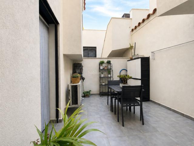 Planta baja en venta en Pineda de Mar, Poblenou. Fantástica planta baja con terraza de 12 m². Plantas bajas Pineda de.